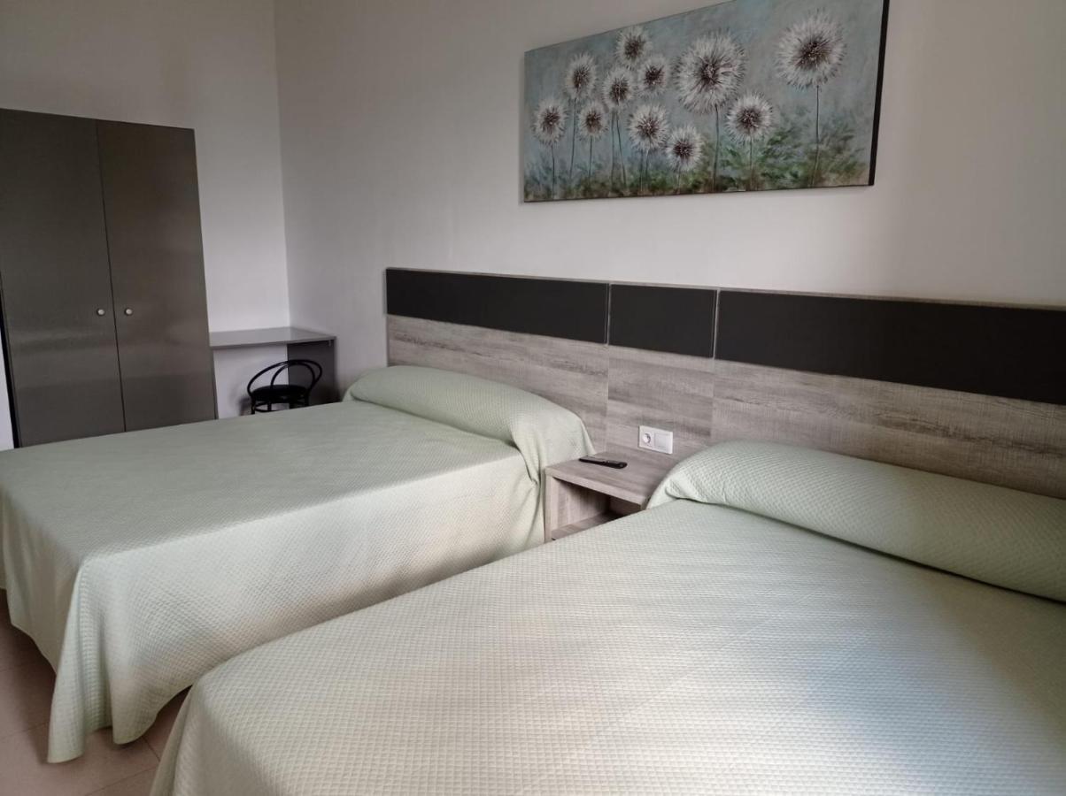 Hostal Brin Monreal del Campo Kültér fotó